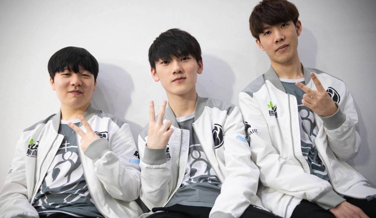 在当今激烈 在当今激烈